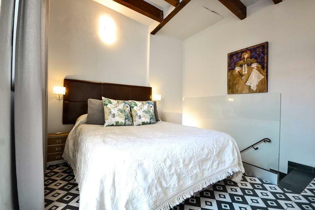 Casa Alfalfa 2 Dormitorios Terraza Y Solarium Privado セビリア エクステリア 写真
